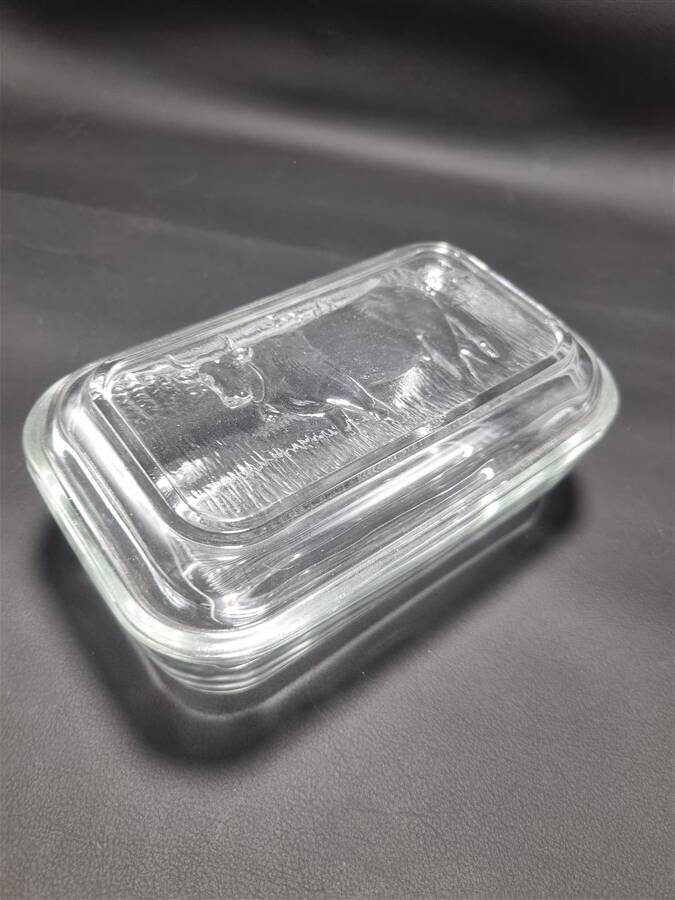 Butter dish