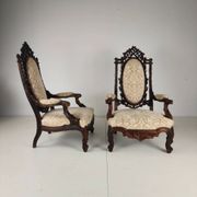 Ensemble de deux fauteuils de style Forêt-Noire par Horrix – 19e siècle
