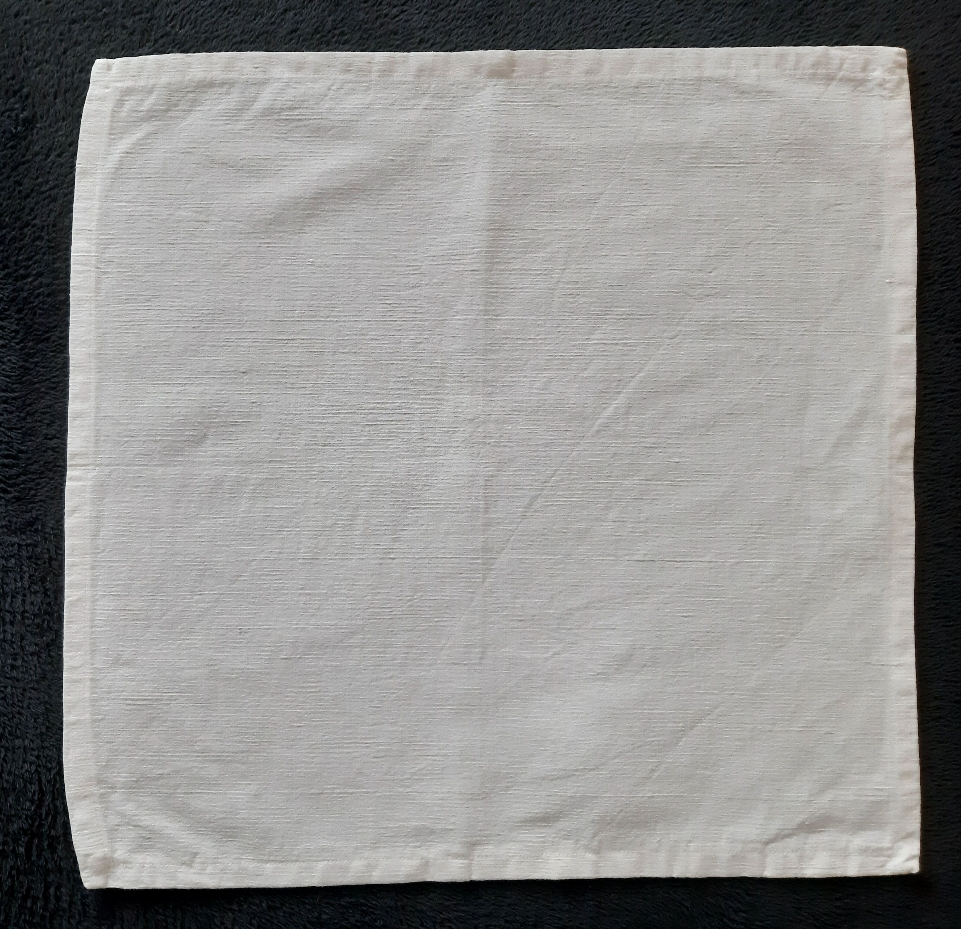 6 linen towels