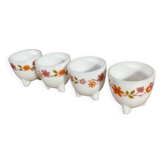 Series of 4 arcopal tripod egg cups