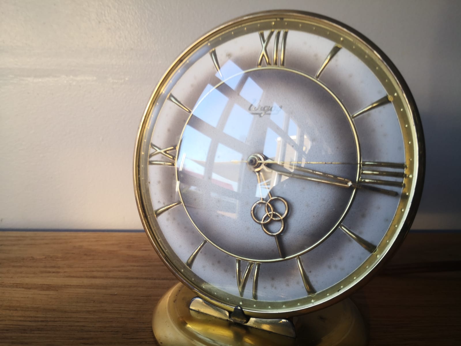 Vintage electric clock, year 60, Urgos clock