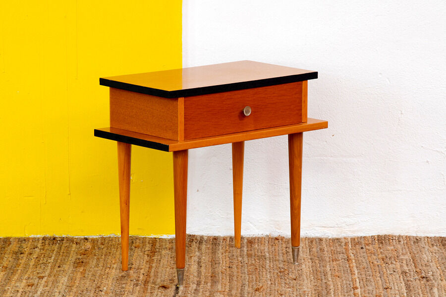 Vintage bedside table 58 cm