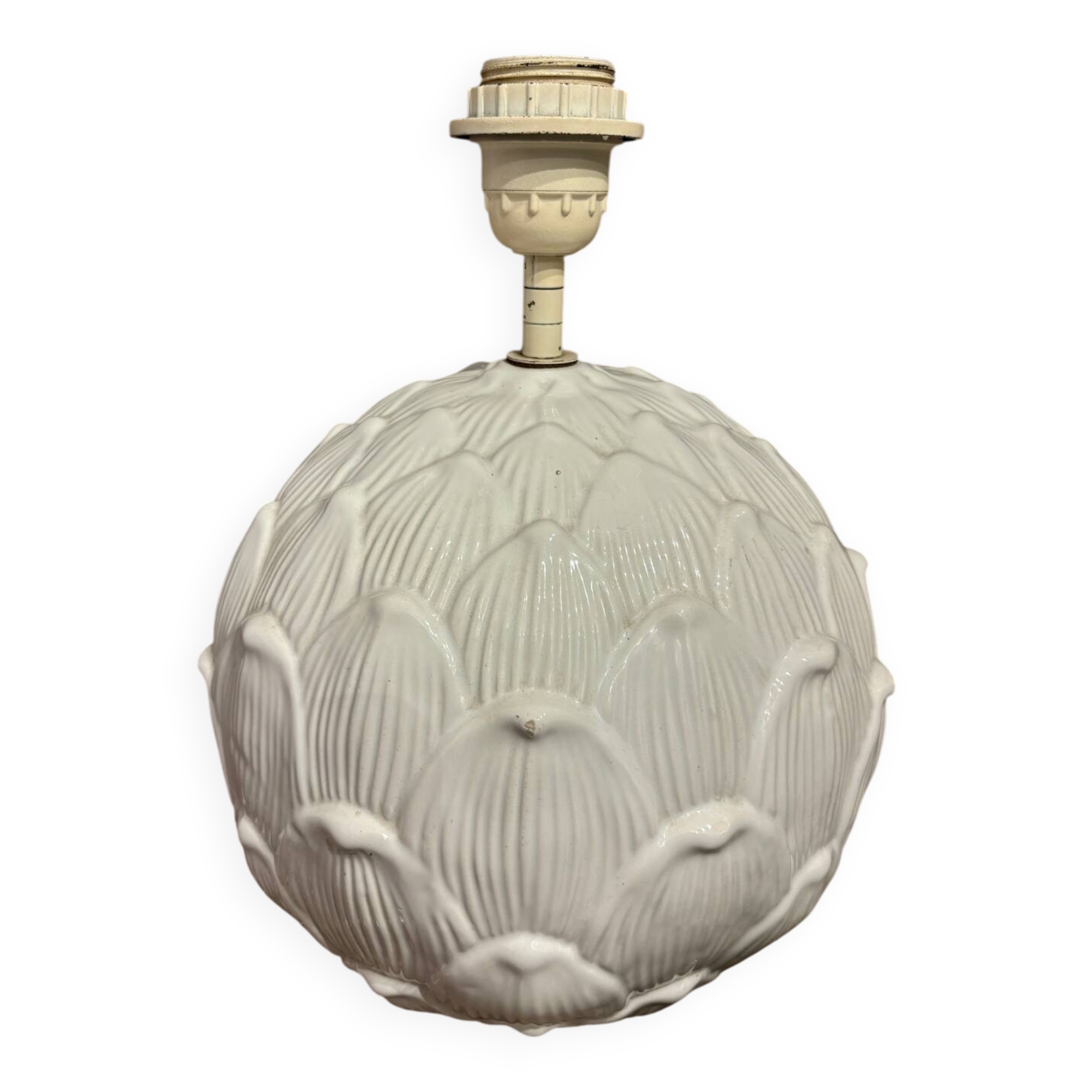Vintage artichoke lamp