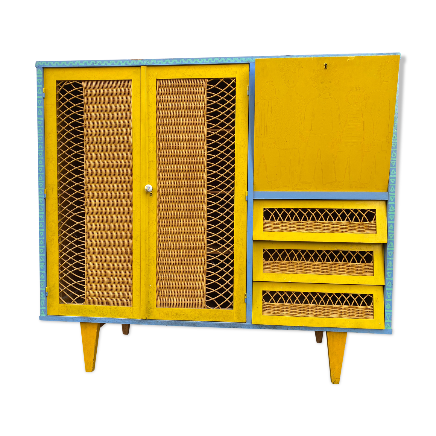 Rattan wardrobe