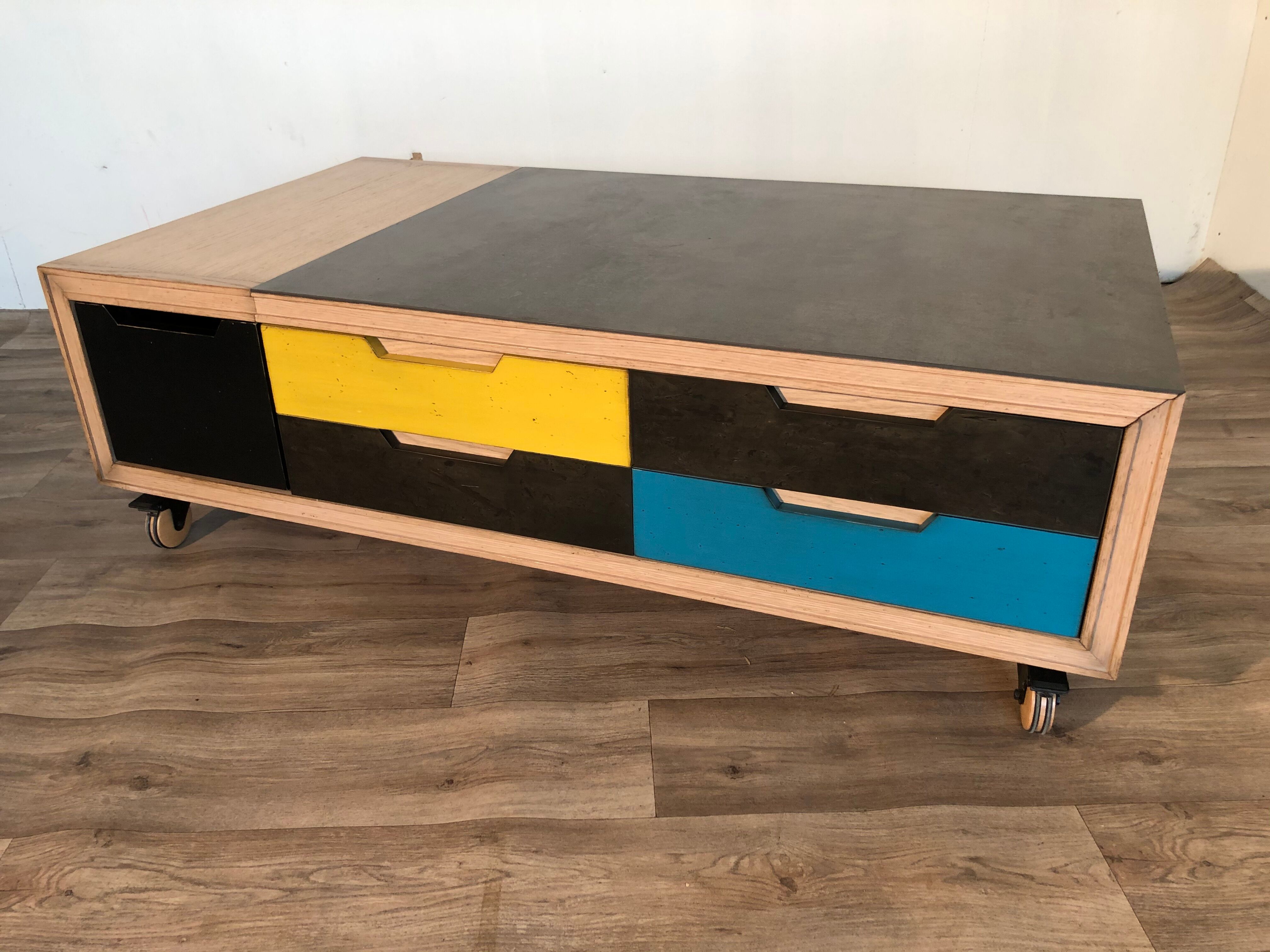 Dinette coffee table with ceramic liftable top
