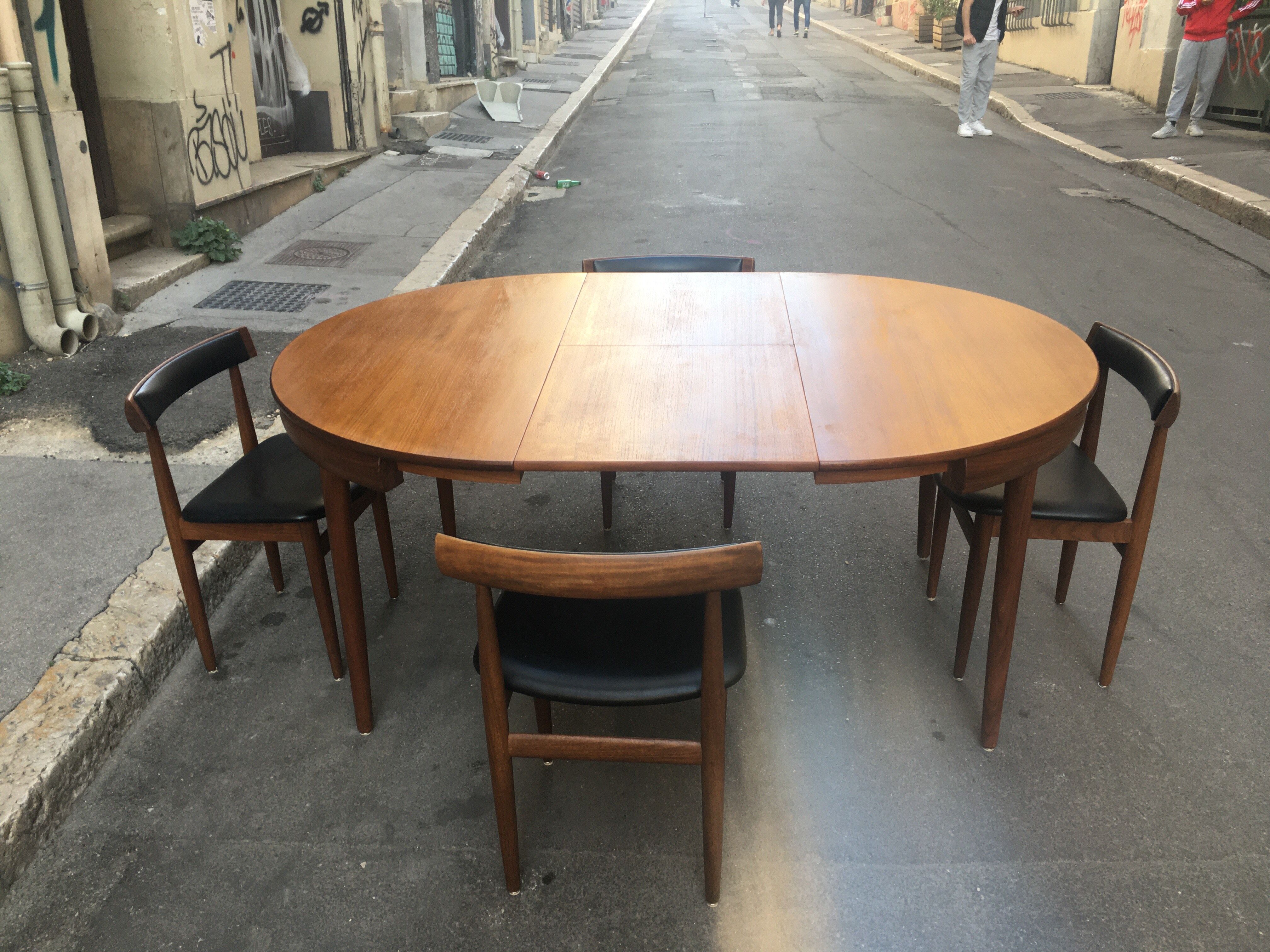 Teak table and chairs by Hans Olsen for Frem Røjle, 1960s