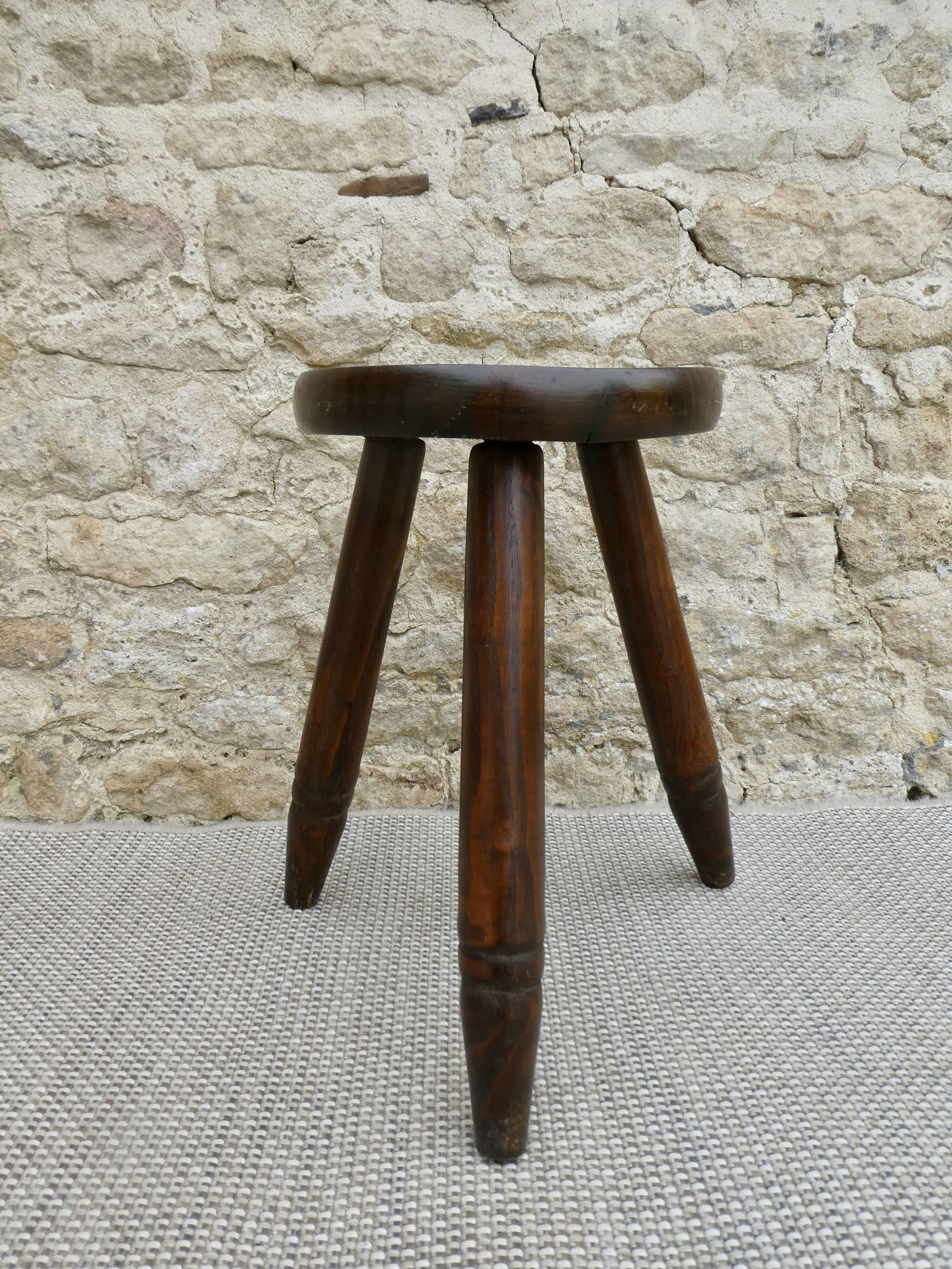 Tabouret tripode en bois massif des années 60