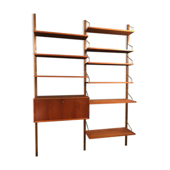 Poul Cadovius wall bookcase in teak