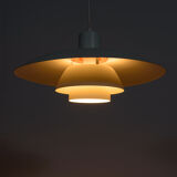 Suspension danoise PH4 par Poul Henningsen, années 1960