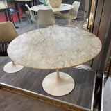 Table by Eero Saarinen for Knoll
