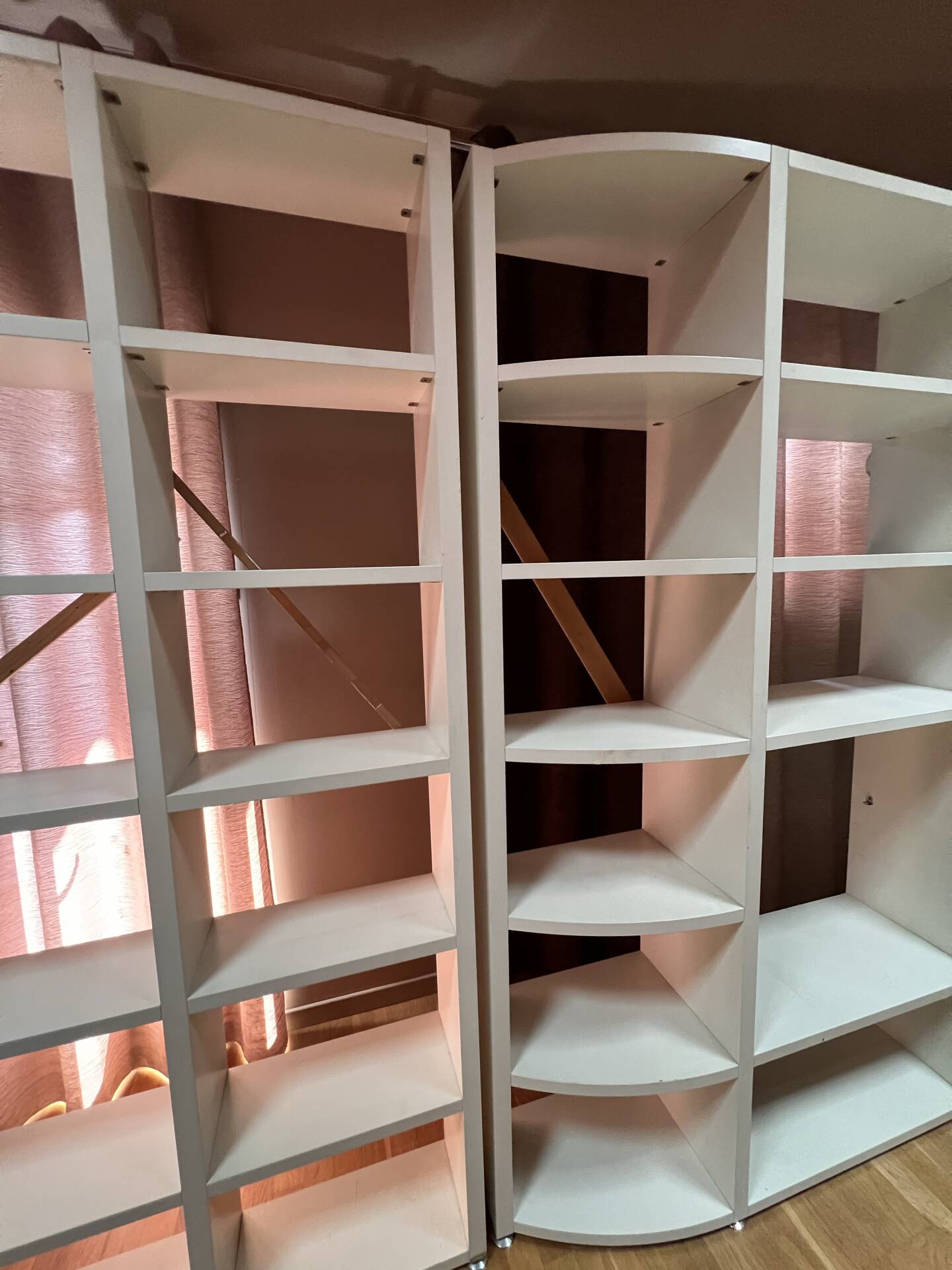 Hülsta wall library