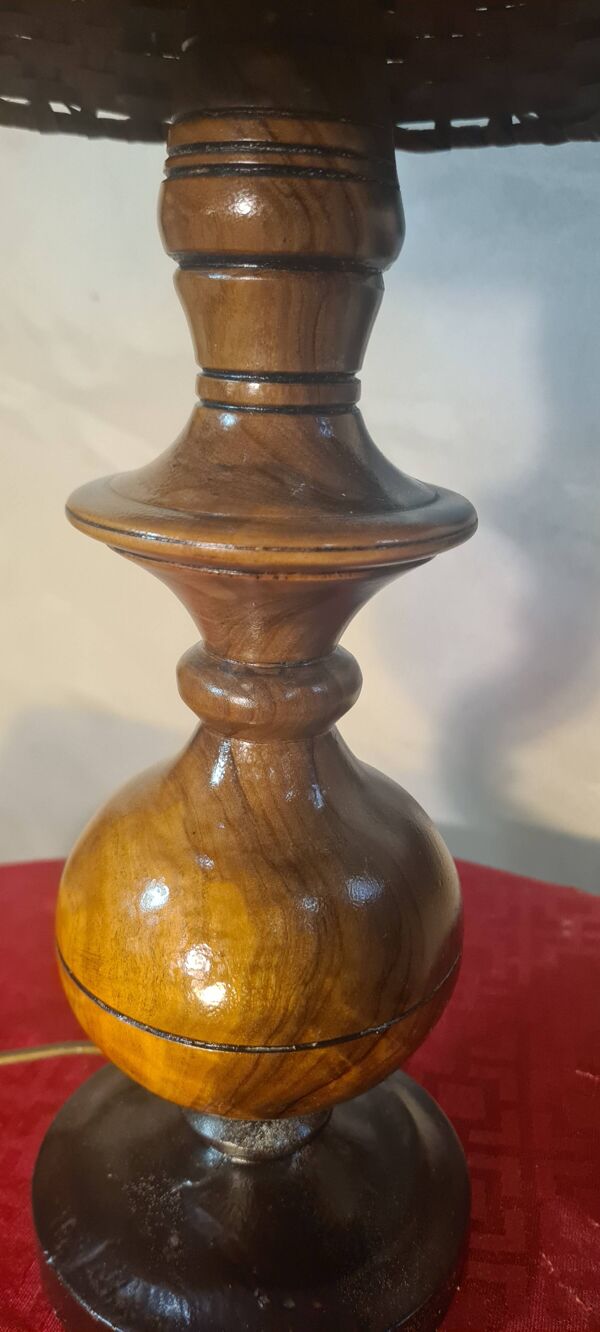 lampe de chevet scandinave bois olivier abat jour osier tres bon etat 35x19
