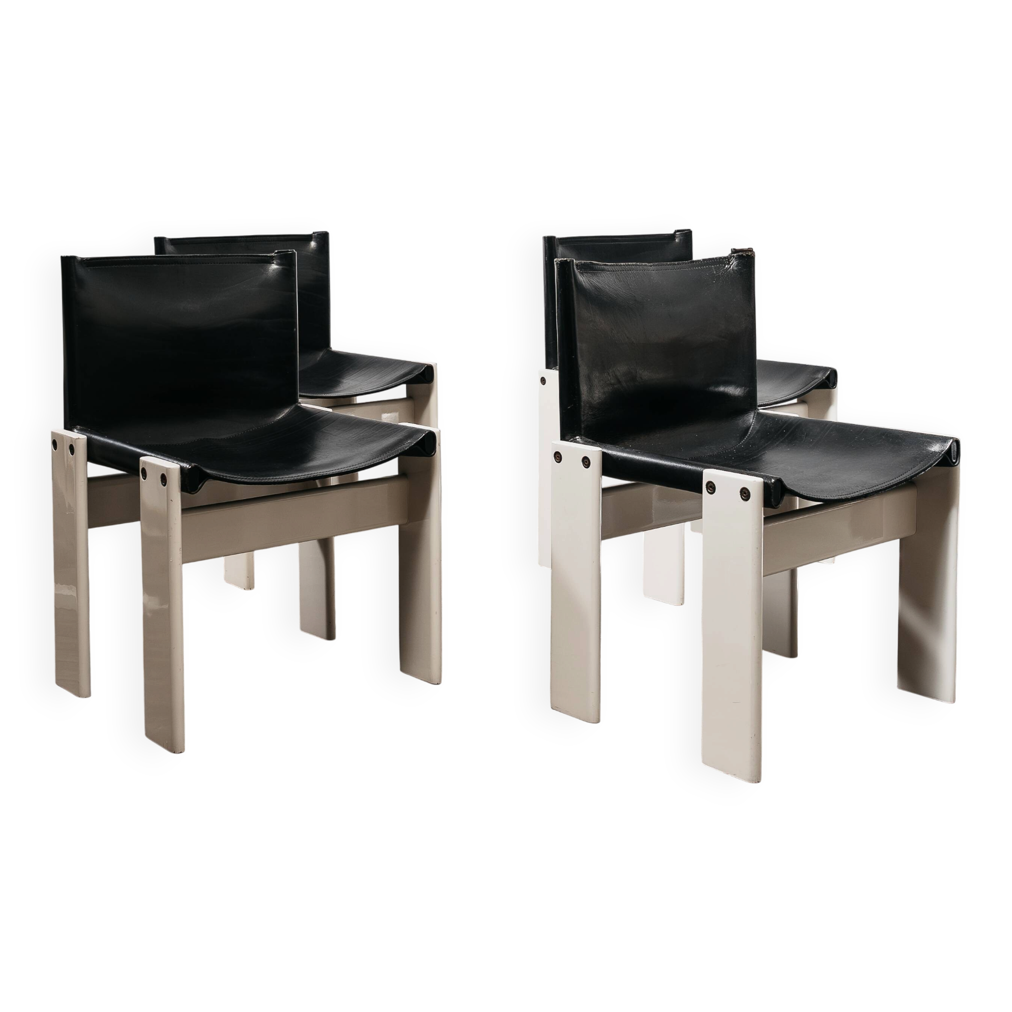 Ensemble de 4 chaises “Monk” Afra & Tobia Scarpa Molteni&C Édition Rare 1980