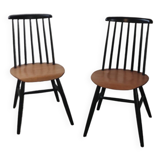 Pair of Scandinavian chairs