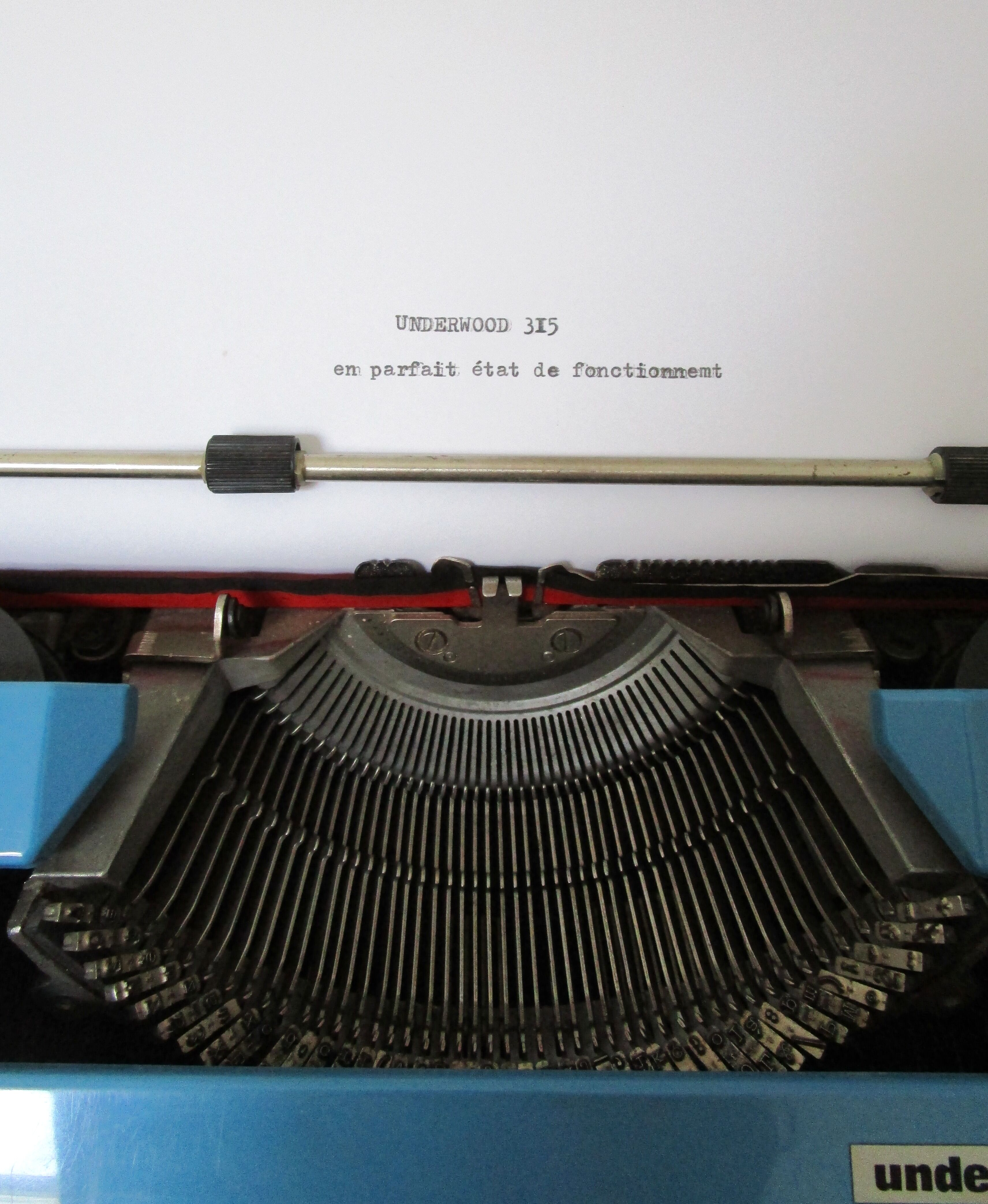 Machine à écrire Underwood 315