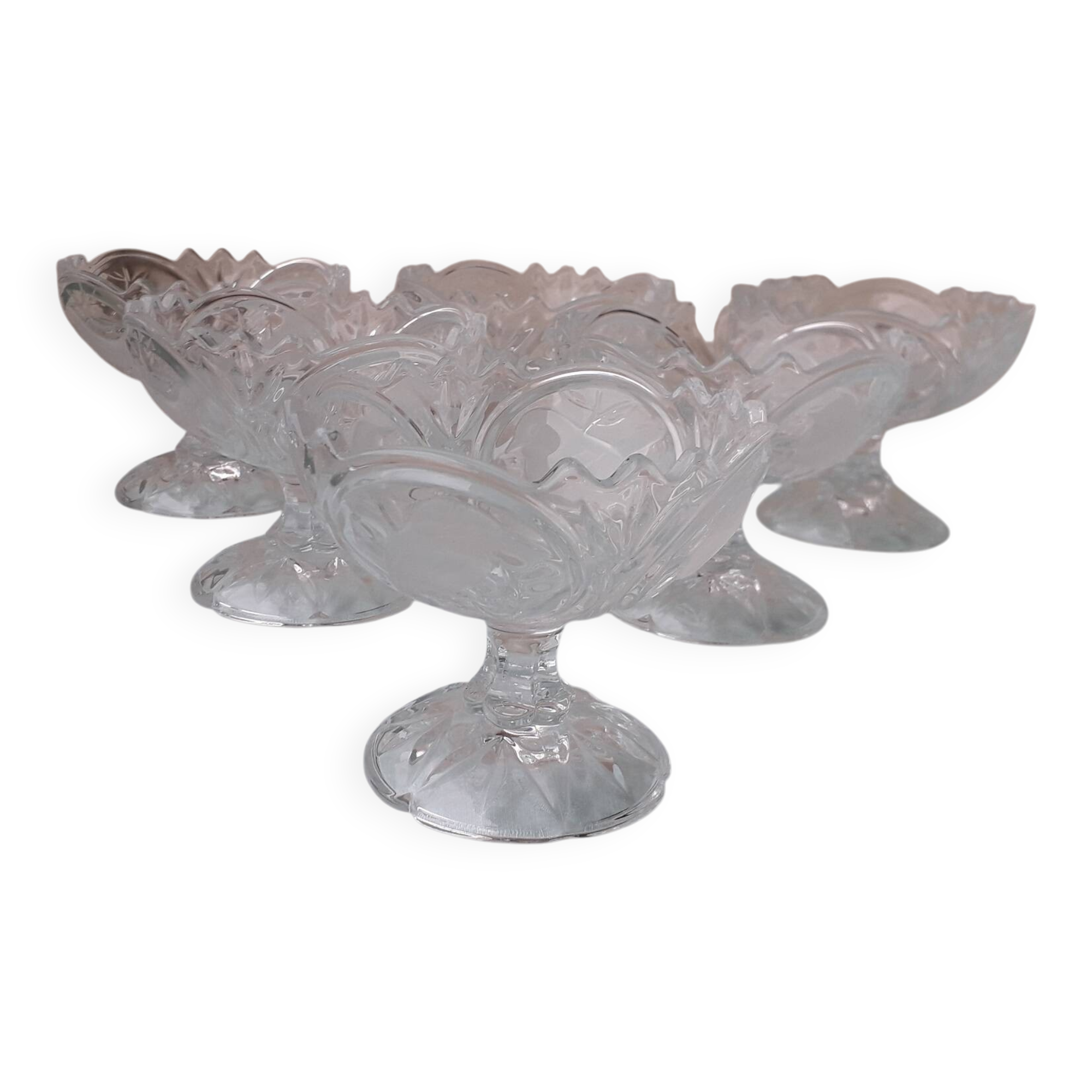 6 Arques crystal dessert bowls