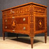 Italian inlaid chest of drawers in Louis XVI style