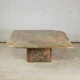 Coffee table in green marble and coral