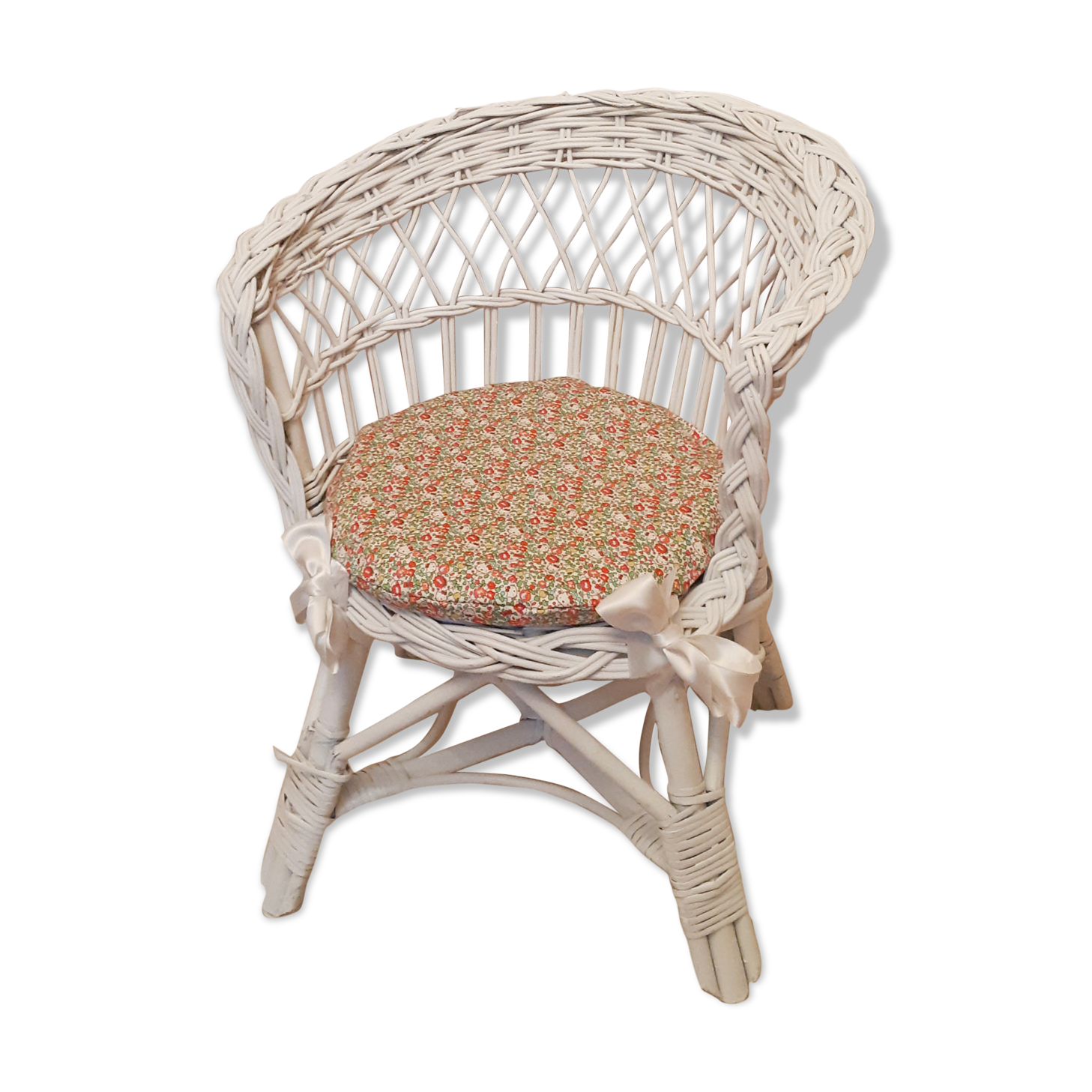 Child armchair in rattan