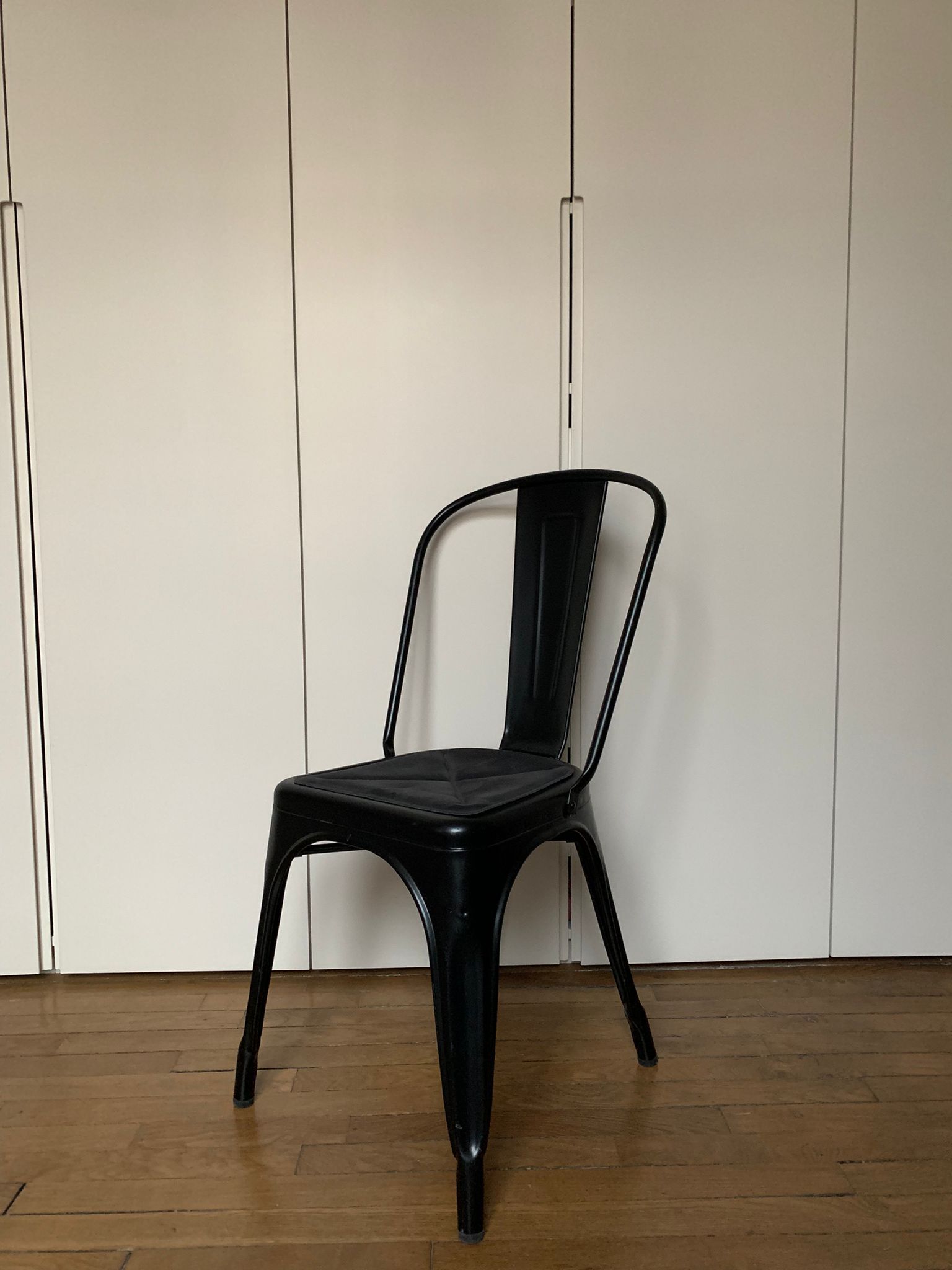 Chaise Tolix noire