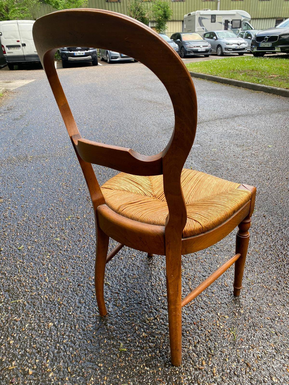 4 or 5 Louis Philippe chairs in solid wood and straw