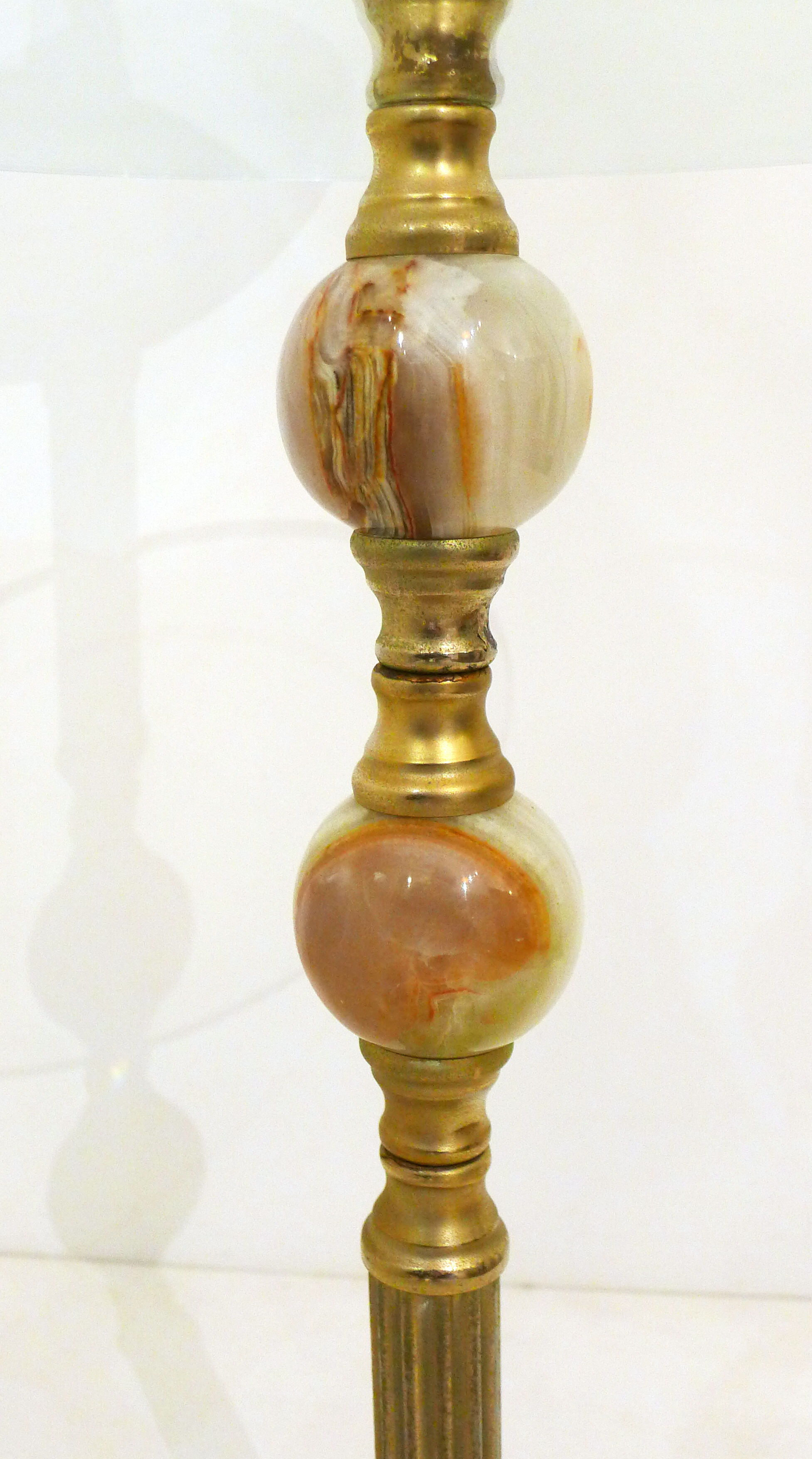 Onyx standing ashtray - gold metal