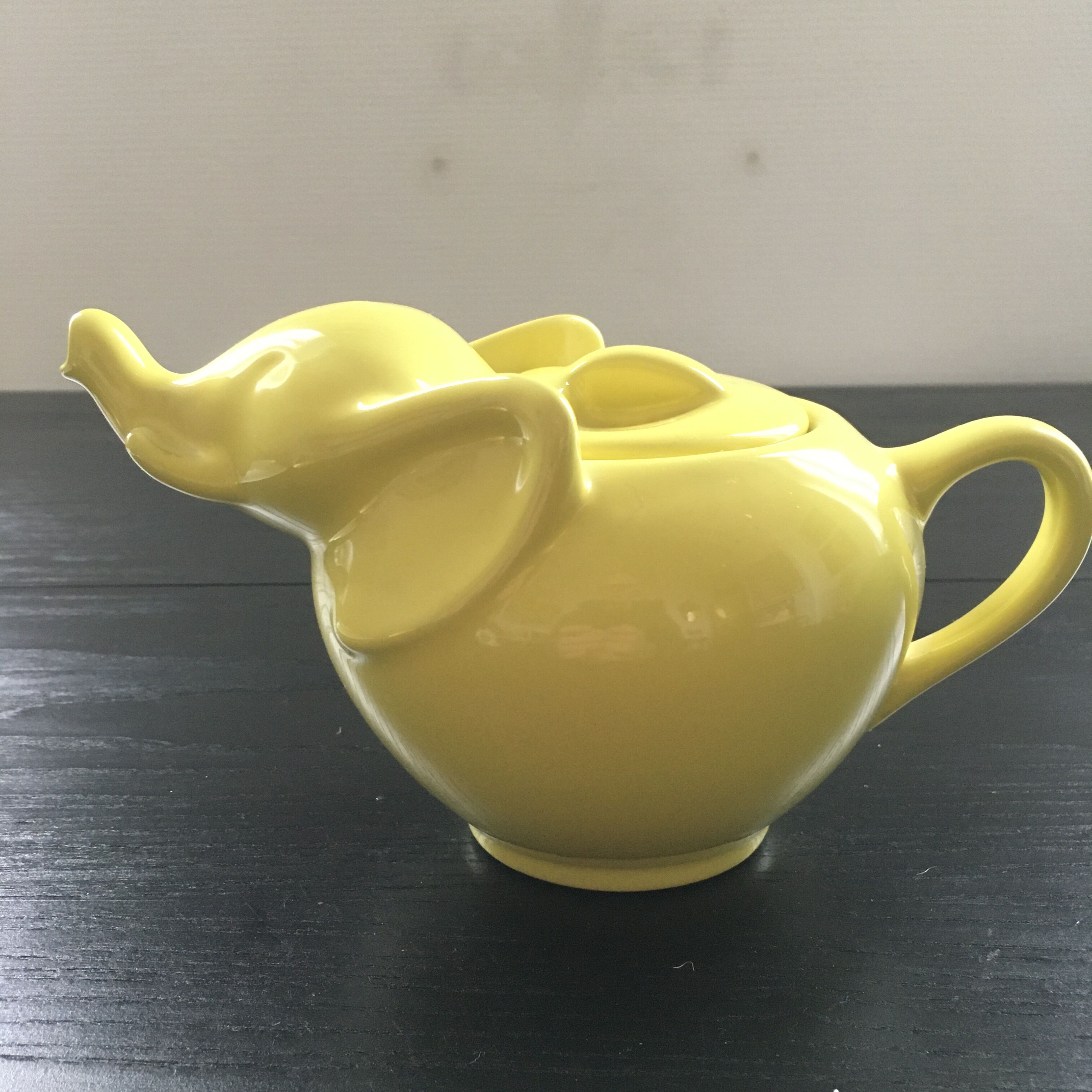 Absinthe Elephant Teapot