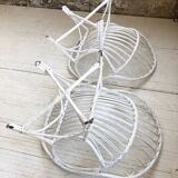 Paire de fauteuils en rotin blancs