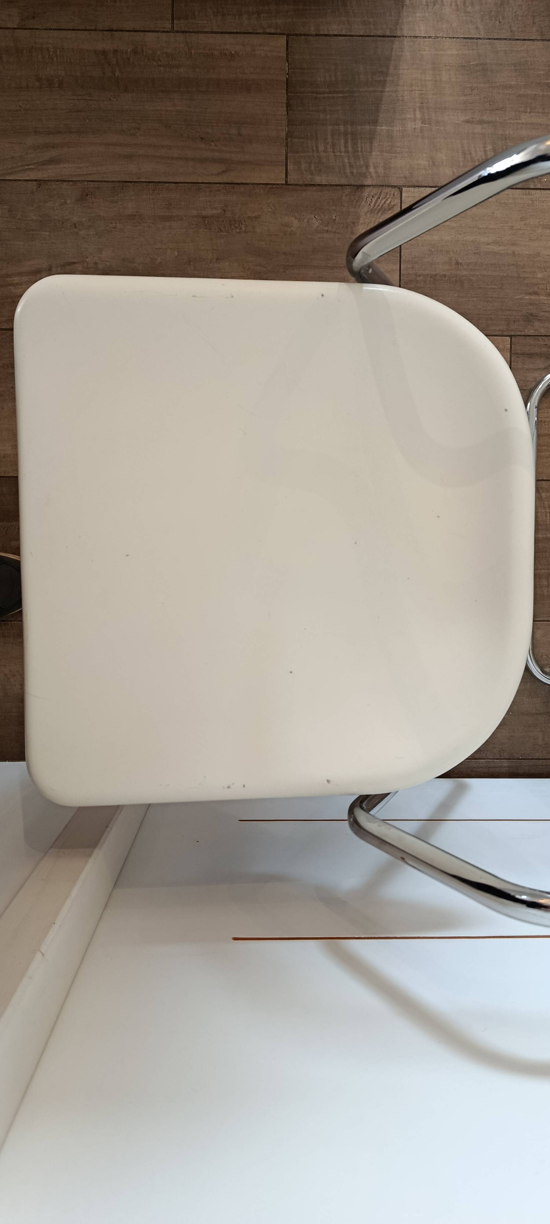 Claudio Salocchi stool