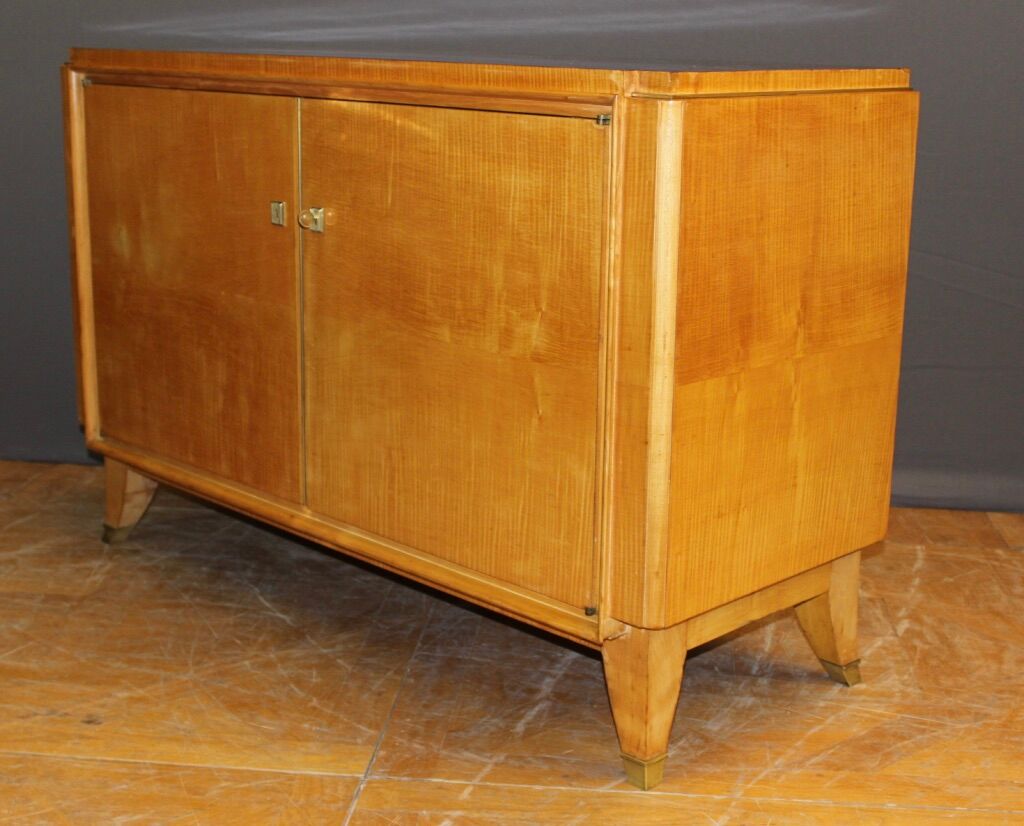Chest of drawers with Maple Art Deco doors