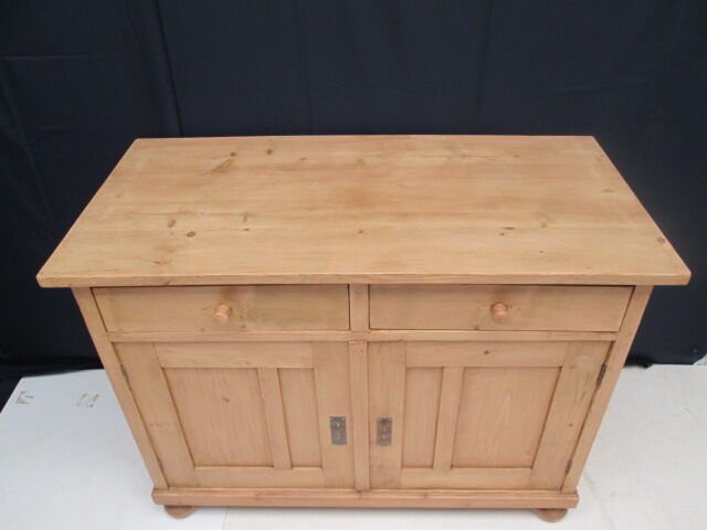 Buffet pine of Danish origin XX