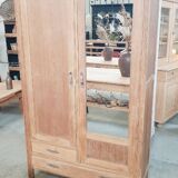 Old mirror cabinet
