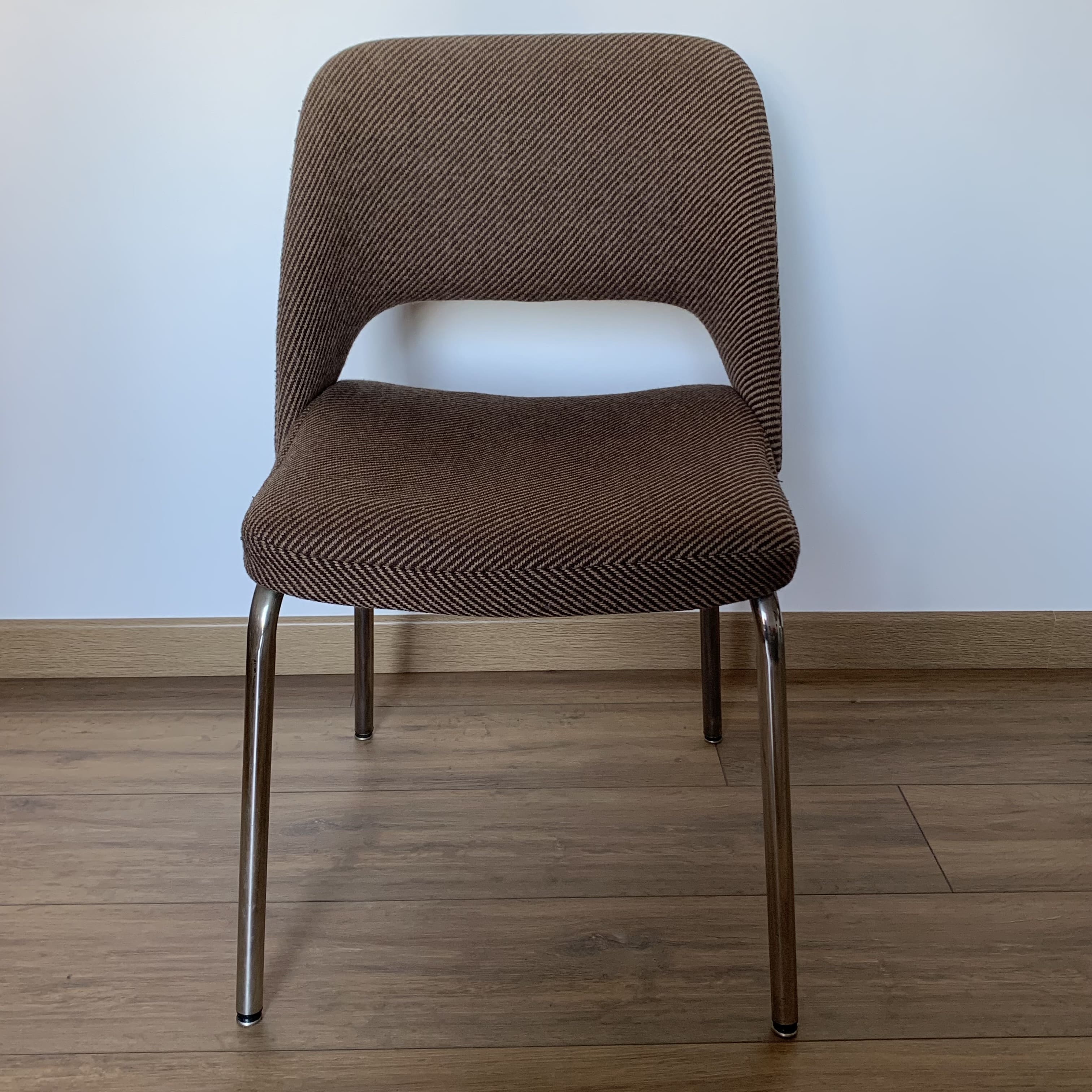 4 fabric and metal chairs