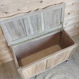 Coffre en bois