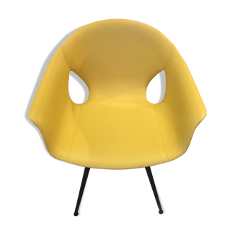 Ginger Ale chair by Poltrona Frau