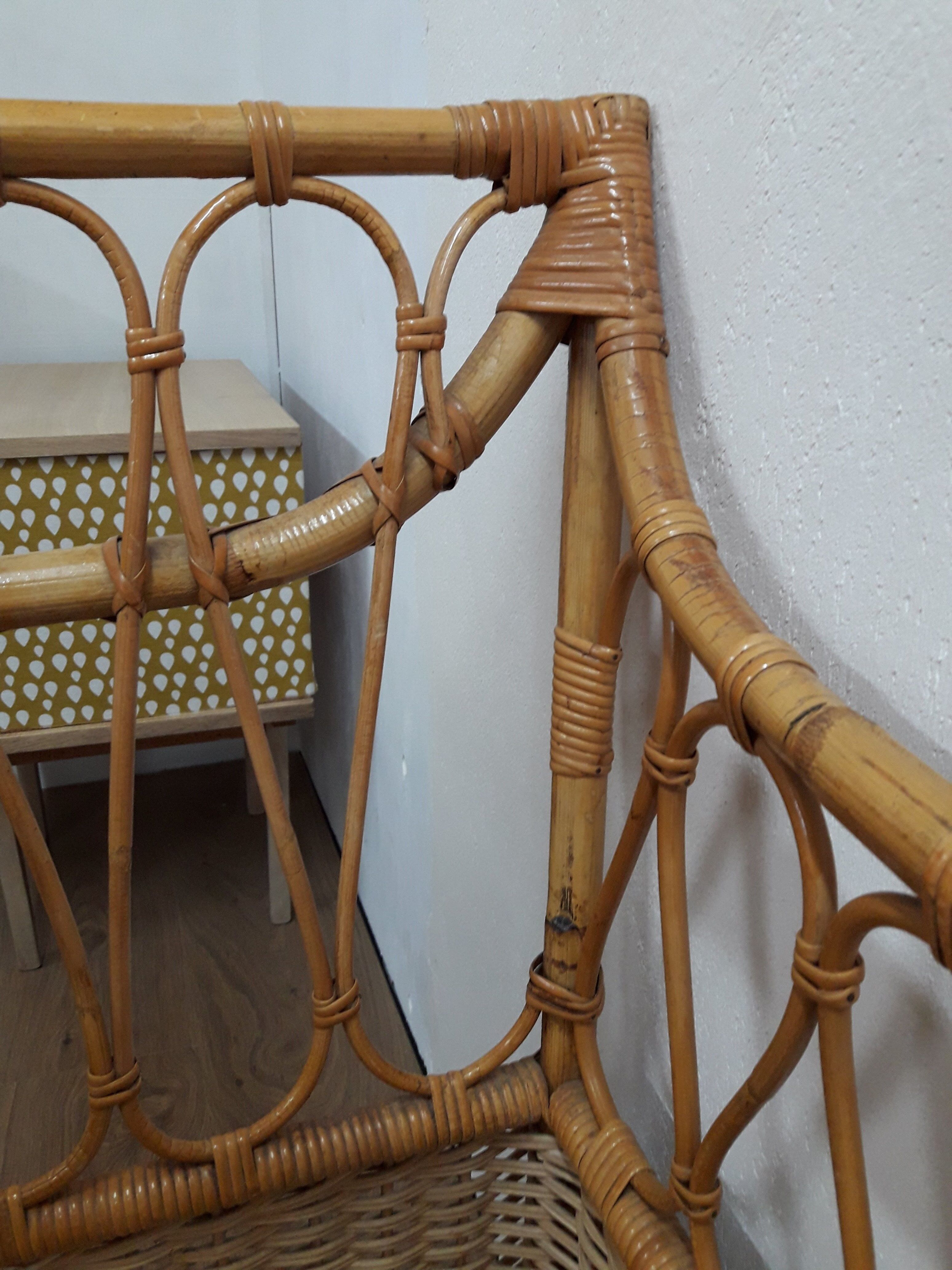 Bed child vintage rattan