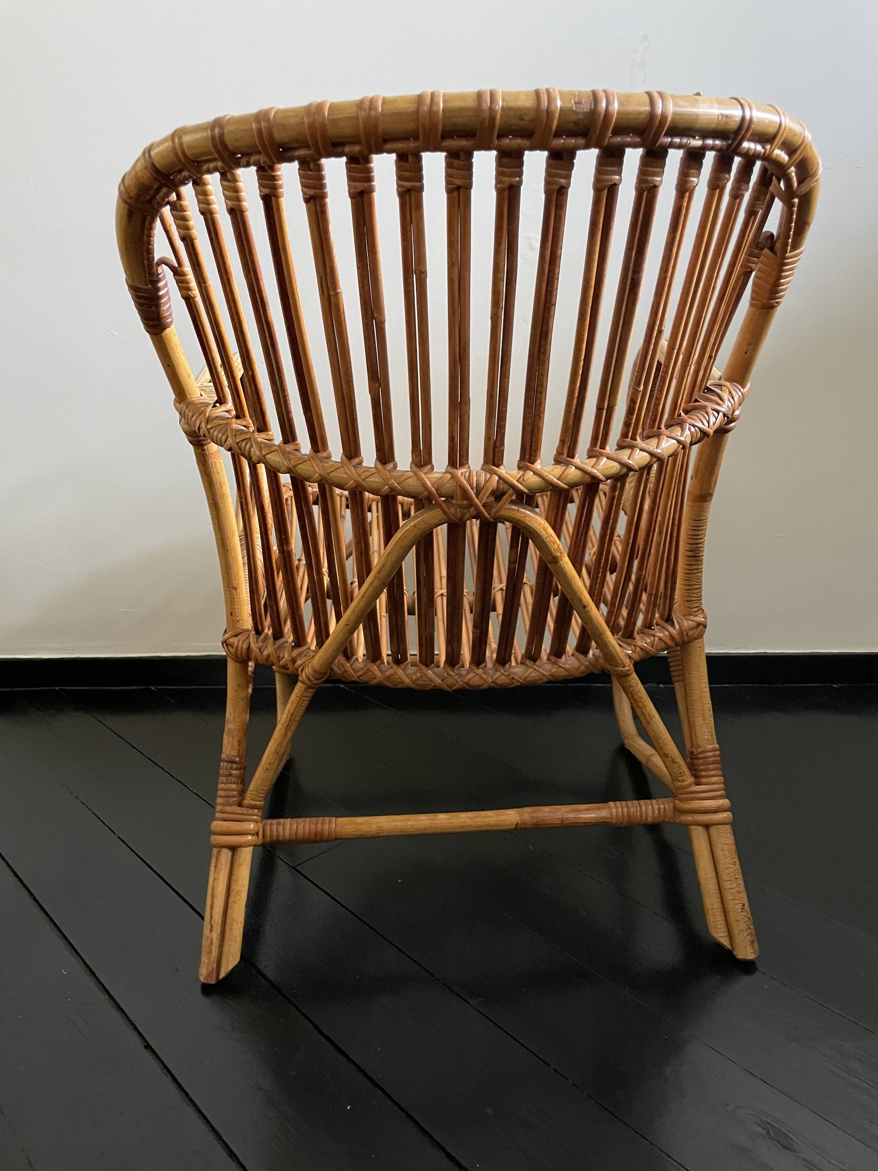 His and hers rattan lounge chairs, Rohé Noordwolde