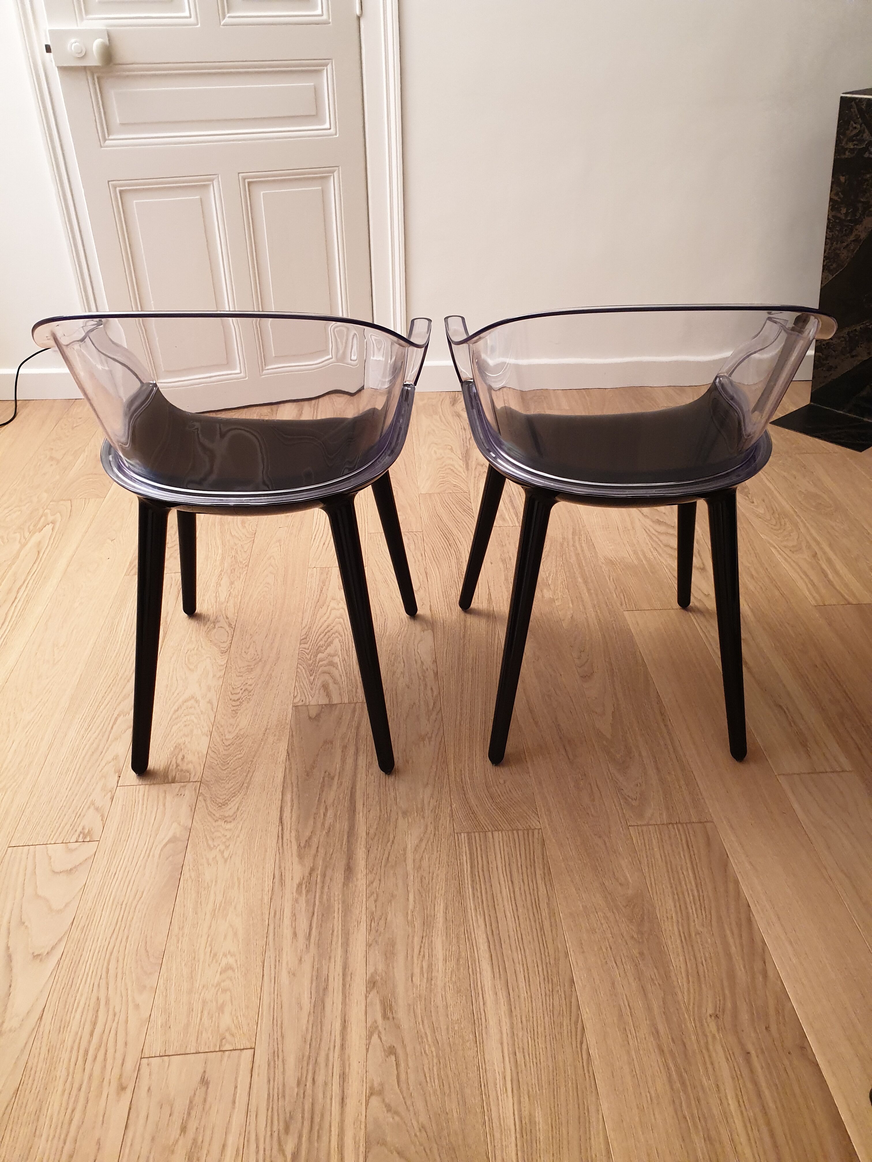 Plycarbonate chairs