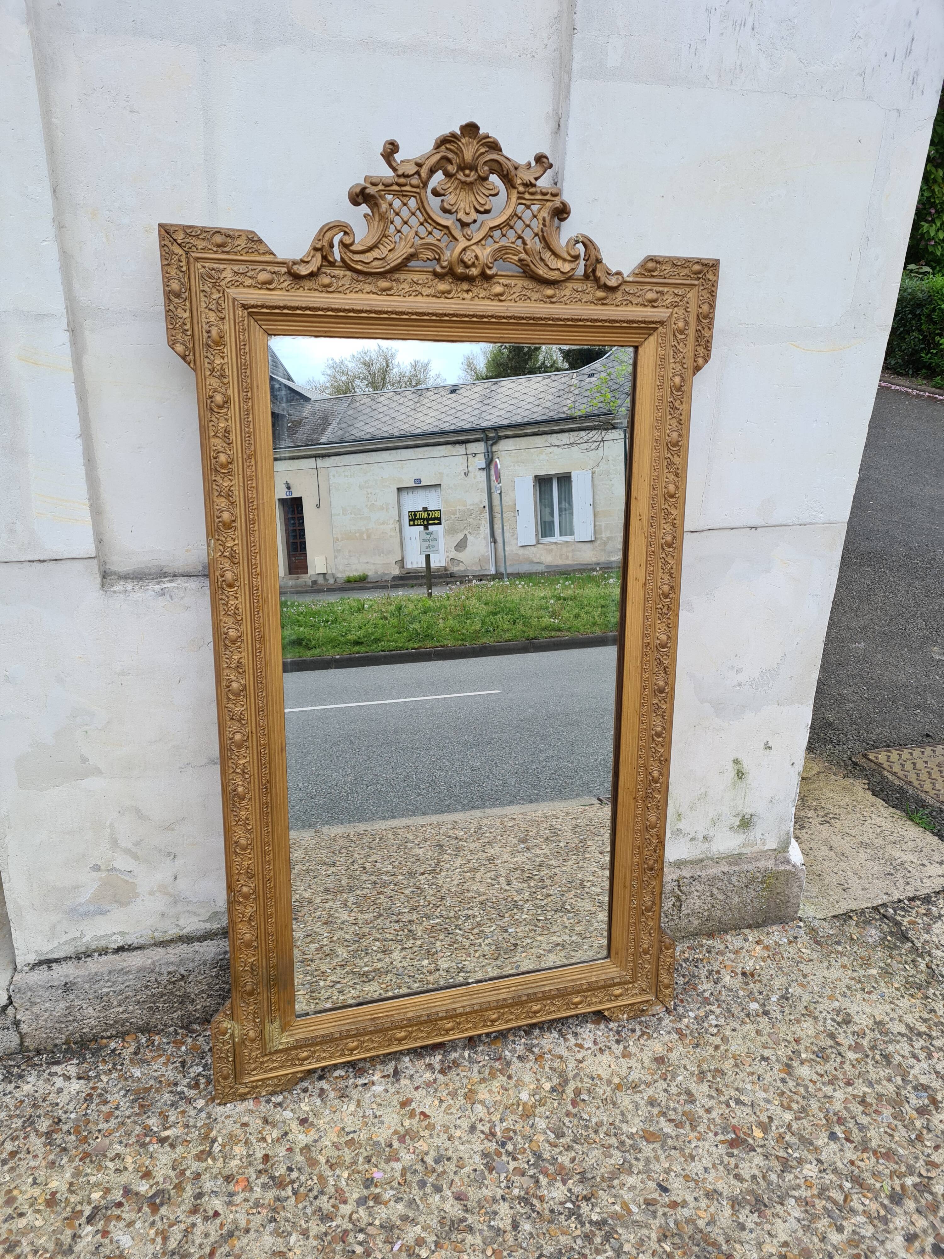 Golden pediment mirror