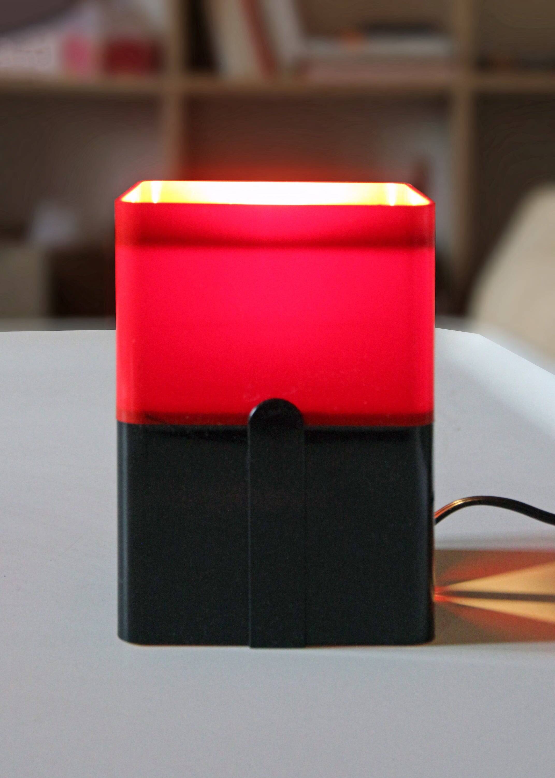 Vintage Italian style table lamp