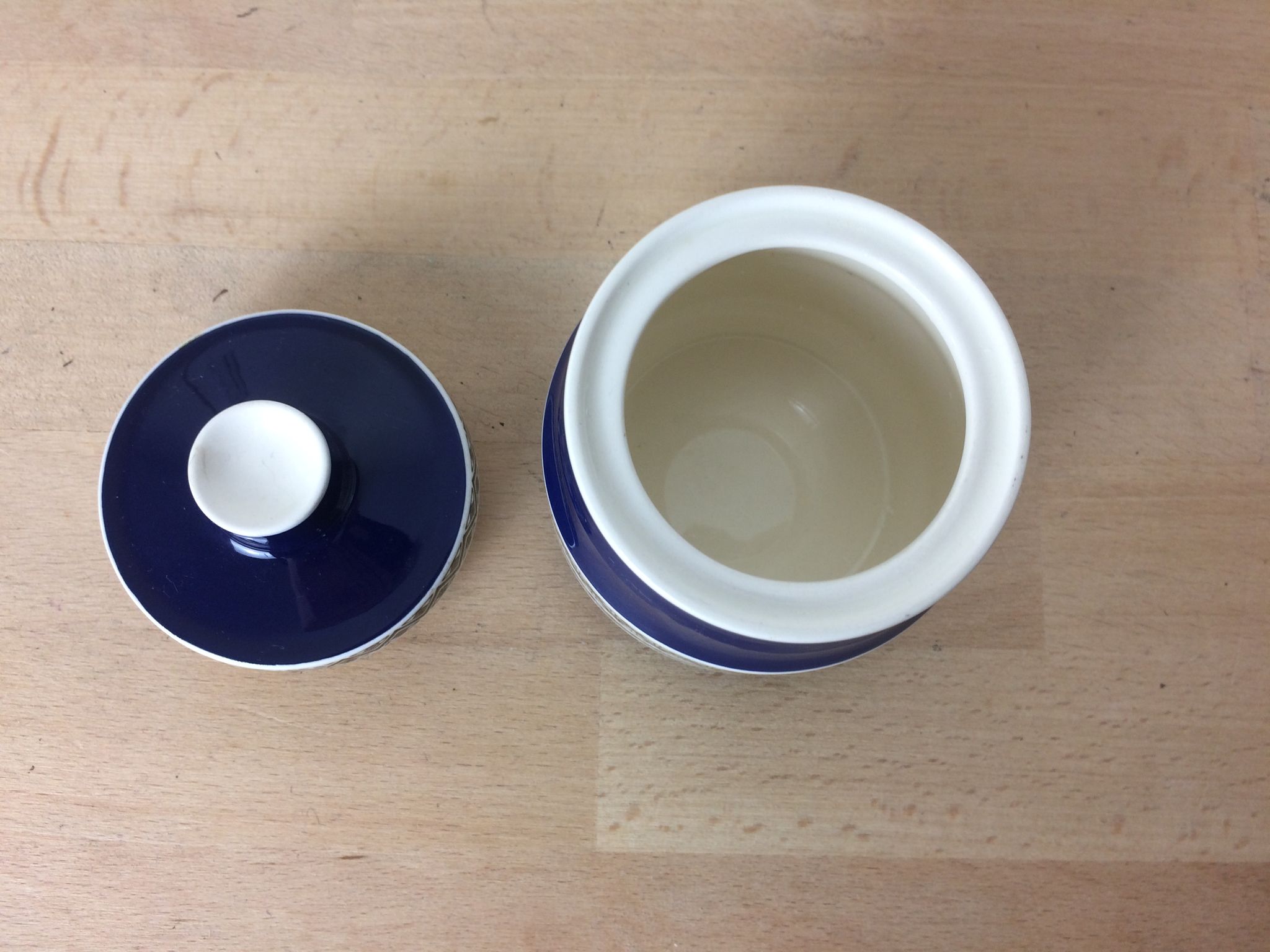 Pot à lait et sucrier modèle Saphir de Villeroy & Boch céramique