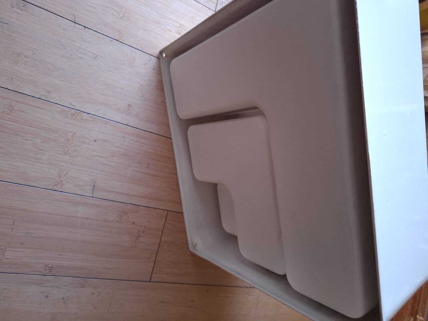 Prisunic shelf from the 70s