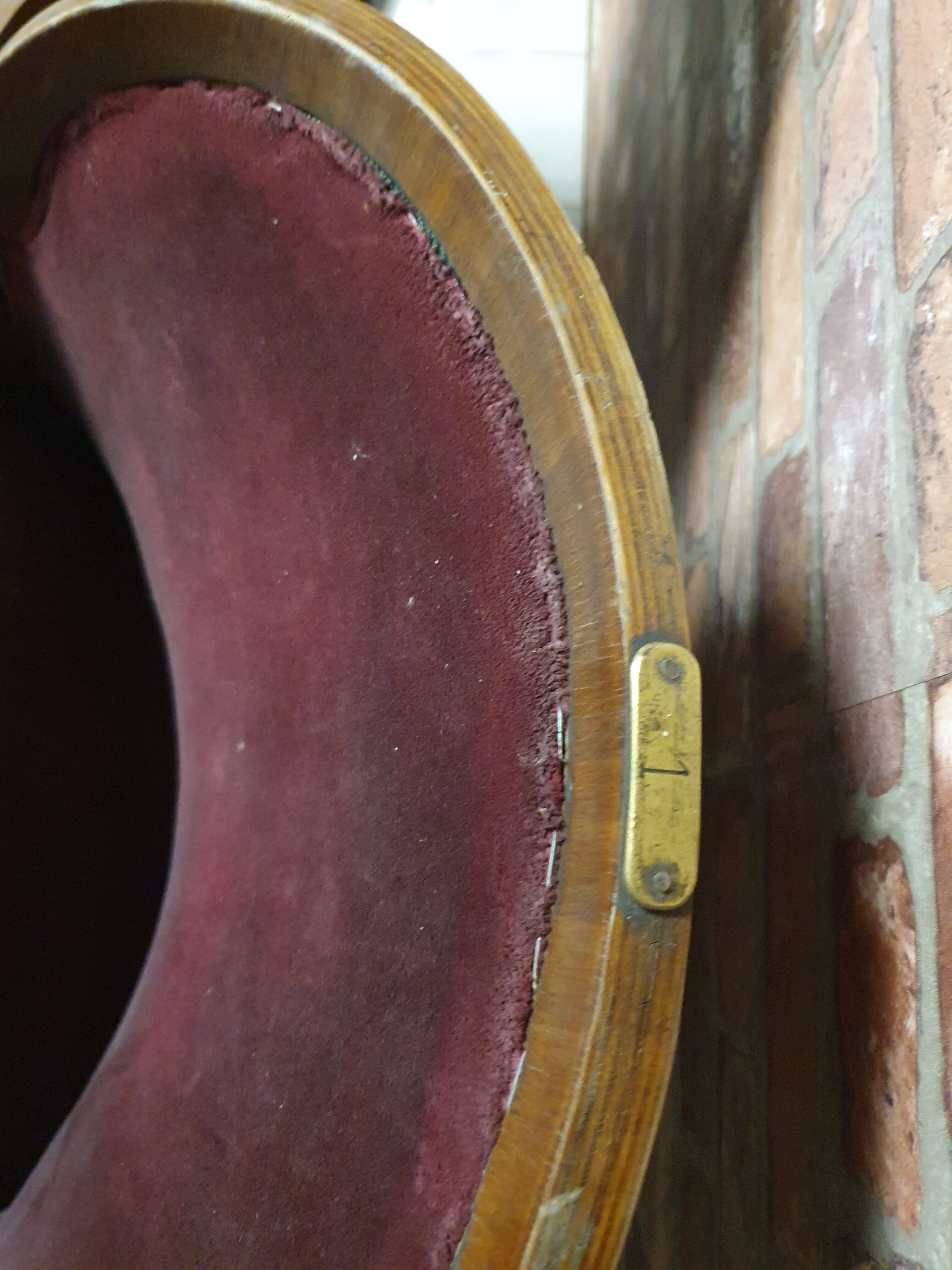 Double cinema chairs, Poland of the 1950s, to renovate