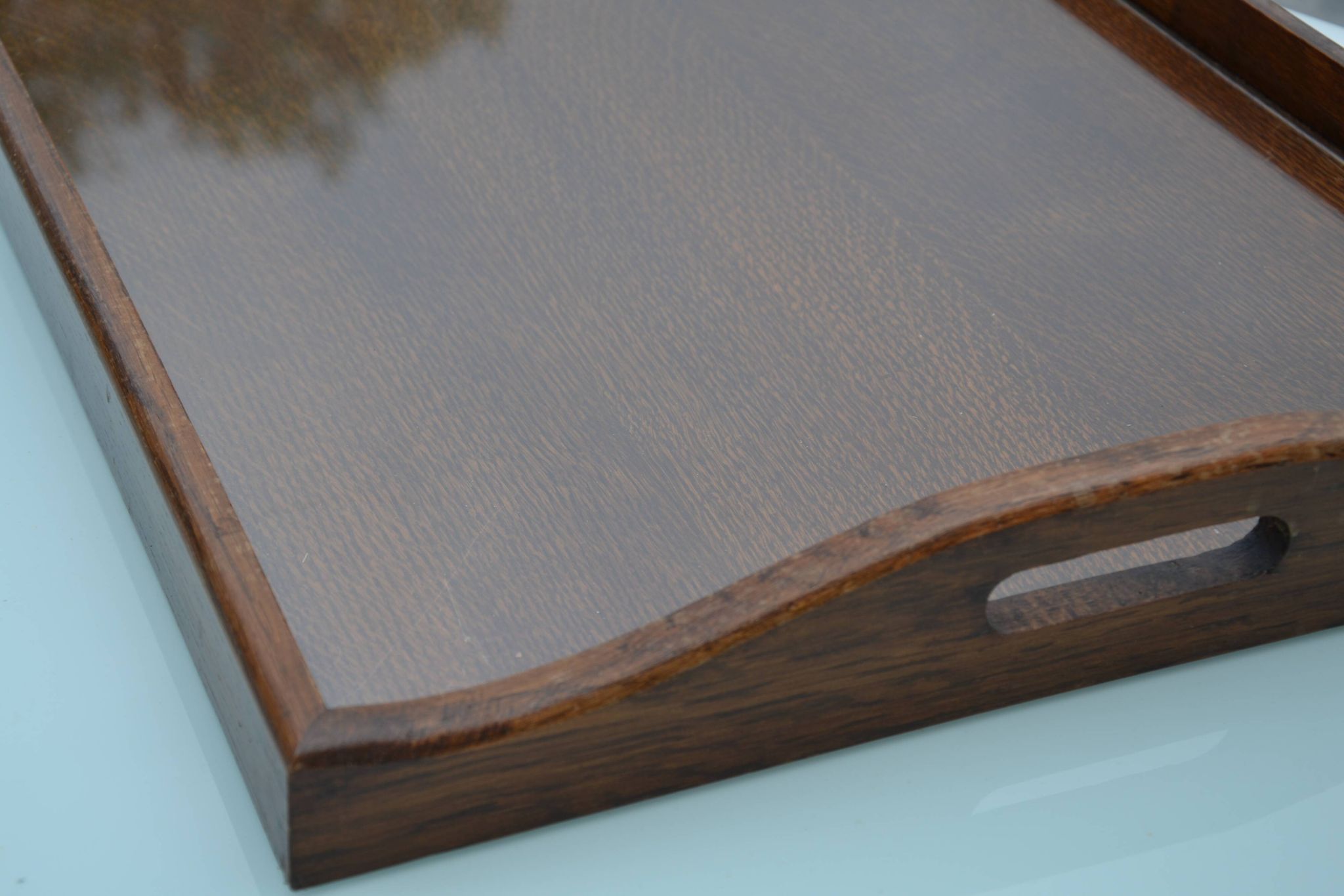 Desserte en bois, plateau en verre