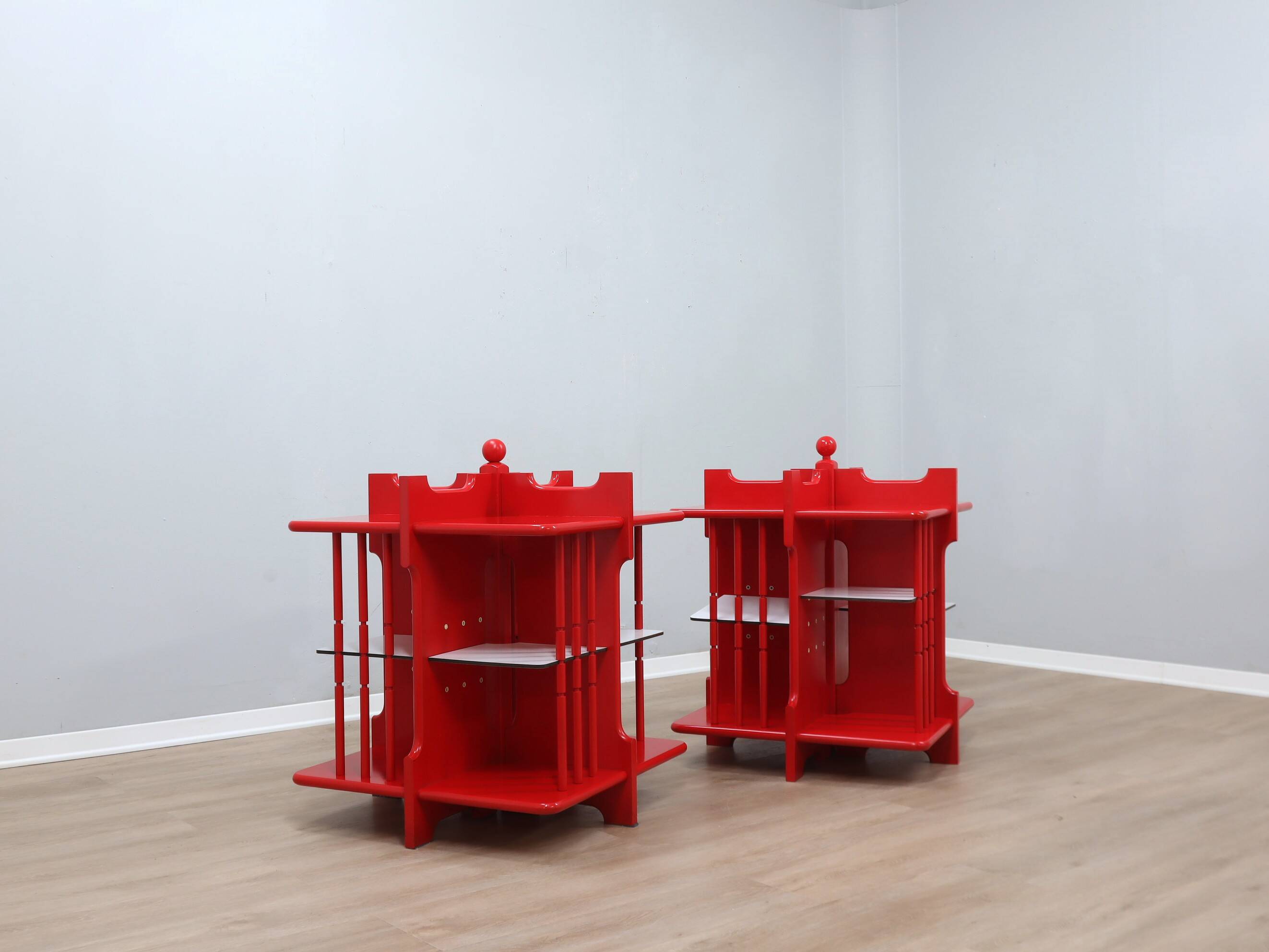 Modular Italian red lacquered solid wood bookshelf, 1960s