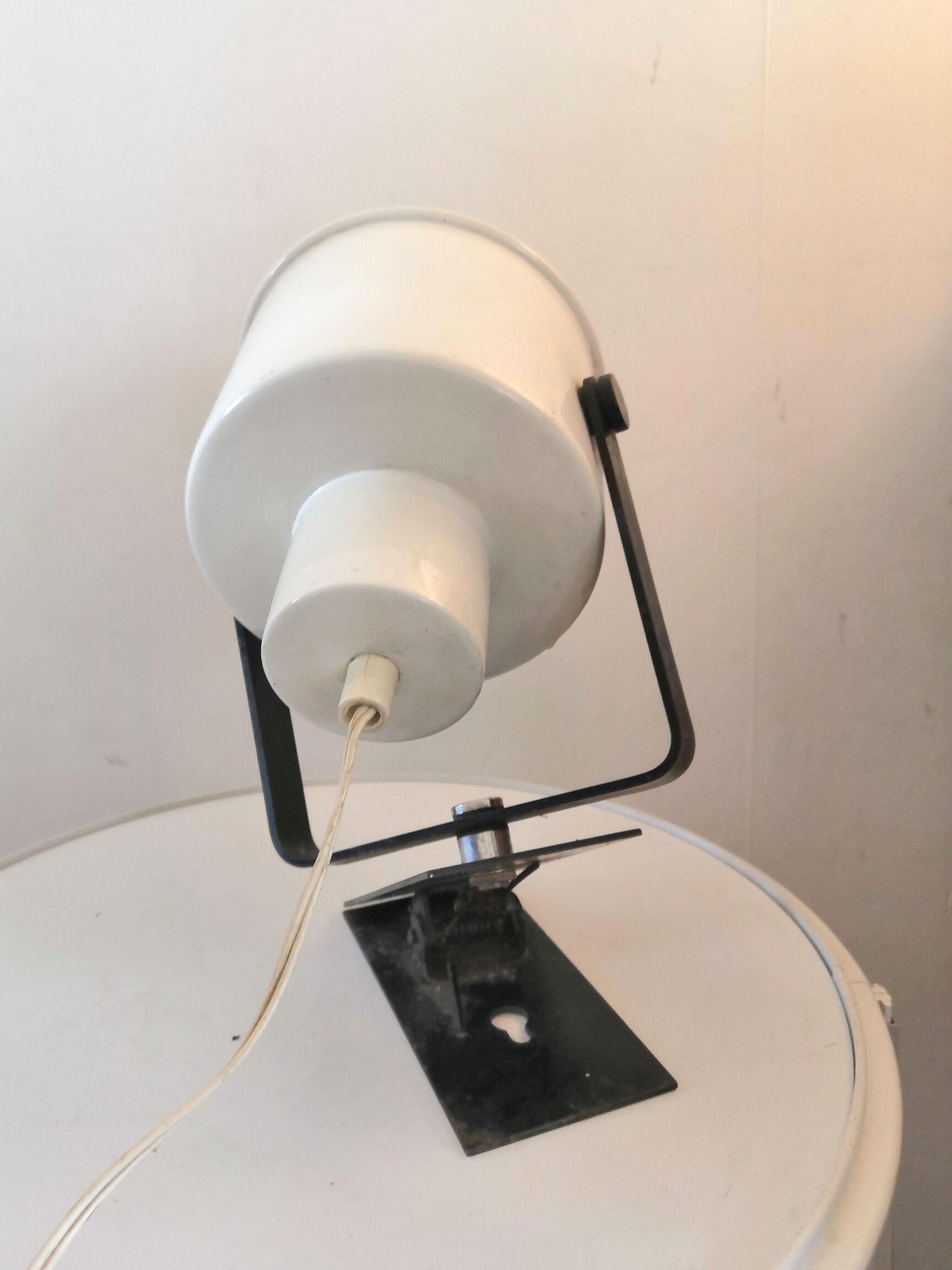 Clamp lamp design 70s