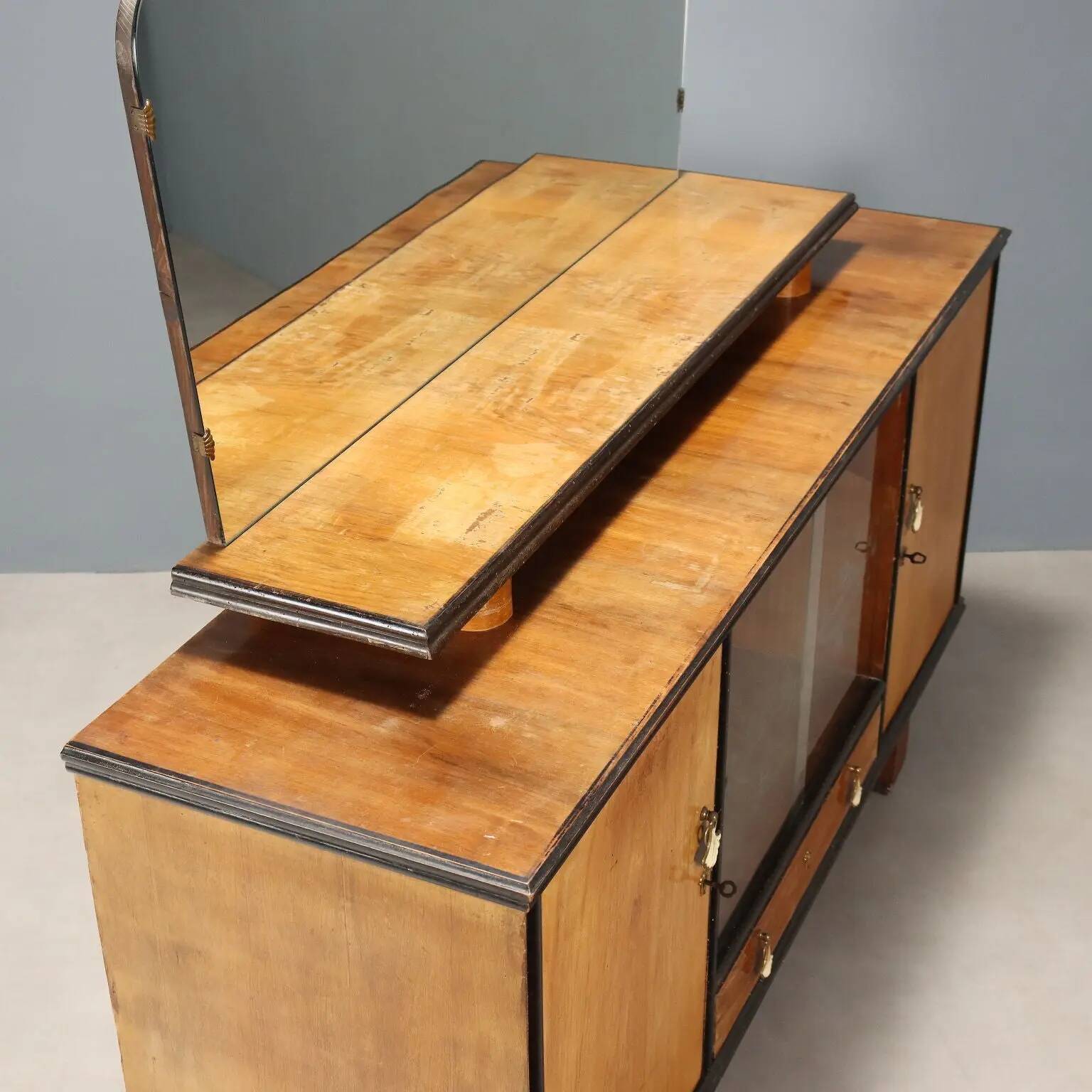 Vintage walnut veneer sideboard with mirror, Italy 1960s