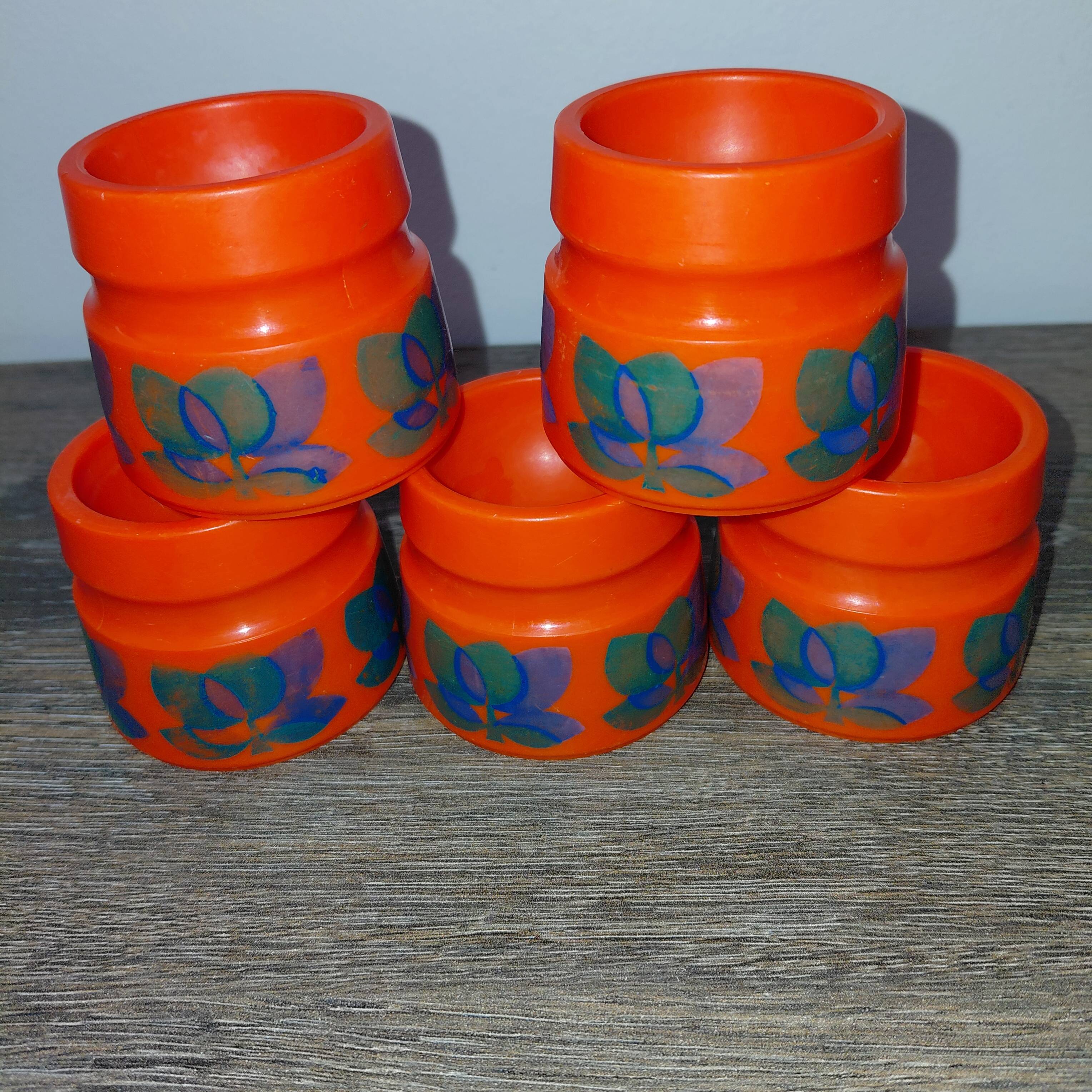 5 orange plastic egg cups EMSA