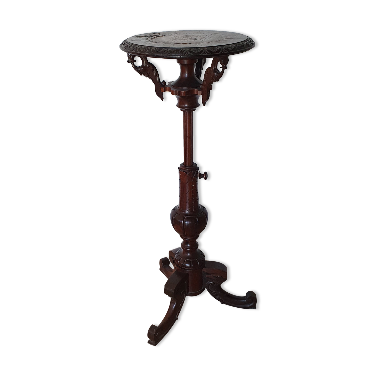 Wooden sellette