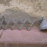 Lampe accordéon d'atelier